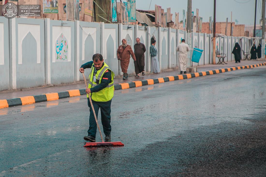 العتبة العلوية المقدسة تقوم بحملة تنظيف في شوارع المدينة القديمة والشوارع المحيطة بالصحن الشريف. | 