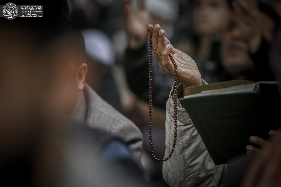 الاجواء الايمانية وقراءة دعاء التوسل في رحاب مرقد أمير المؤمنين (عليه السلام) | 