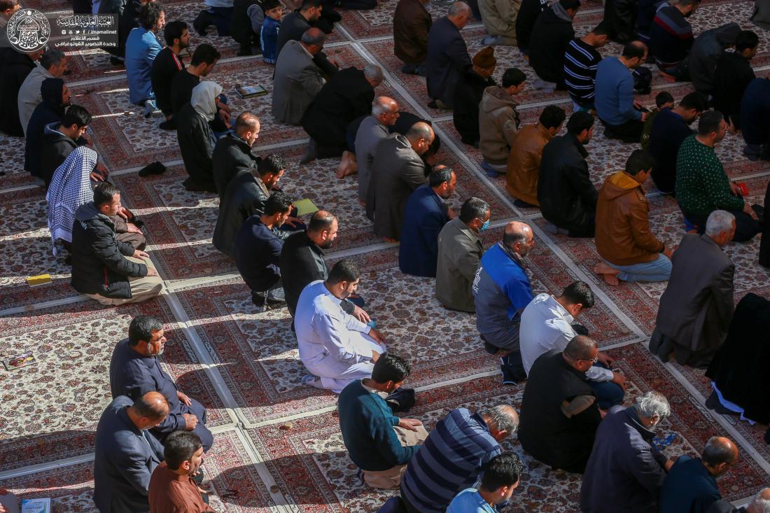 إقامة صلاة الظهر في رحاب الصحن الحيدري الشريف | 