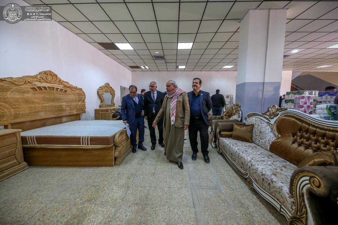 العتبة العلوية المقدسة تفتتح بالتعاون مع اتحاد الصناعات العراقي السوق المركزي وتعرض فيه منتجات حرفيّة متنوعة   | 