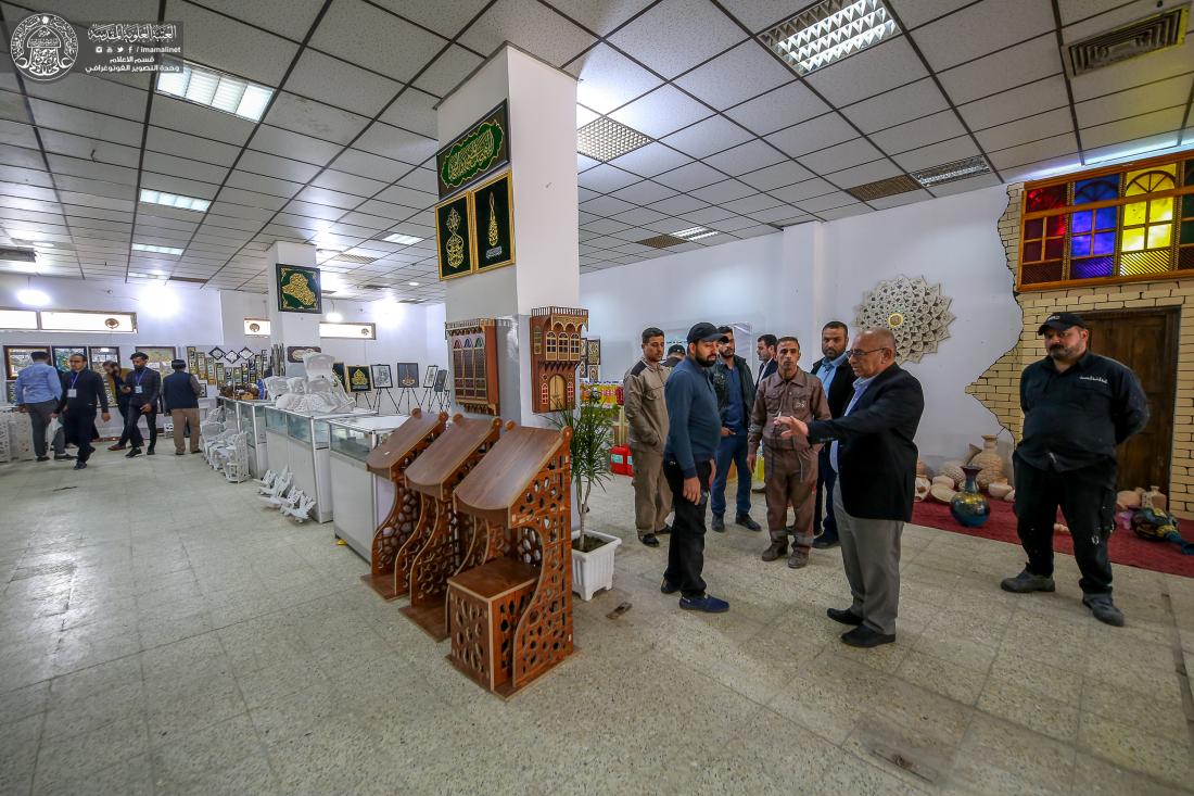 العتبة العلوية المقدسة تفتتح بالتعاون مع اتحاد الصناعات العراقي السوق المركزي وتعرض فيه منتجات حرفيّة متنوعة   | 