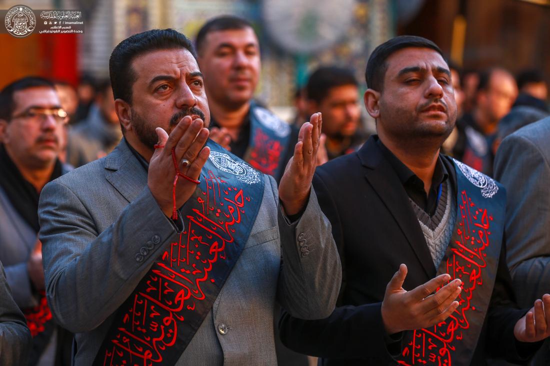 موكب منتسبي العتبة العلوية المقدسة يحيي ذكرى شهادة السيدة فاطمة الزهراء (عليها السلام ) بروايتها الثانية بعد أداء الزيارة الصباحية. | 