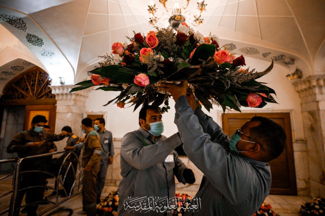 تتزين الورود بمرقد امير البلاغة علي بن ابي طالب سلام الله عليه في عيد الغدير الاغر | 