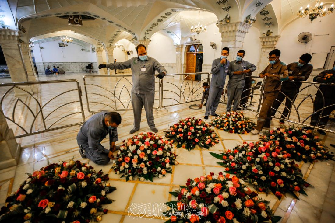 تتزين الورود بمرقد امير البلاغة علي بن ابي طالب سلام الله عليه في عيد الغدير الاغر | 