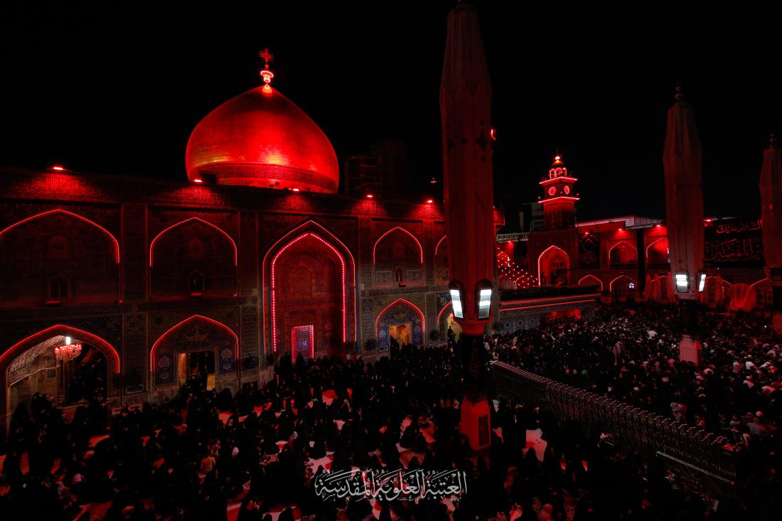 في ذكرى جرح الأمير (عليه السلام) .. معالم العزاء تُنثر بين الزائرين في رحاب الصحن الشريف | 