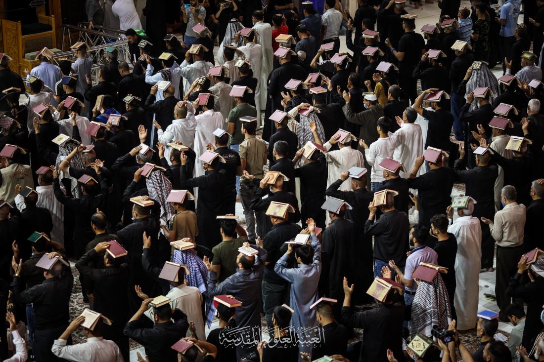 جموع المؤمنين يحيون الليلة الثانية من ليالي القدر المباركة في رحاب الصحن العلوي المطهر | 