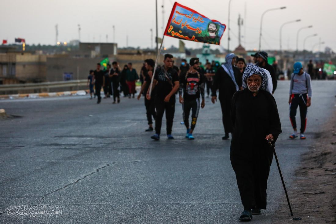 جحافل المسيرة الحسينية في محافظة الديوانية تواصل زحفها نحو كربلاء الإباء | 