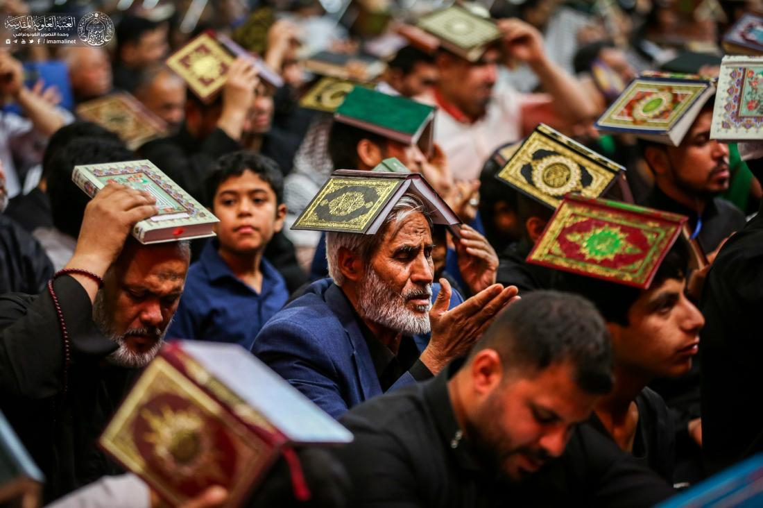 زائرو مرقد المولى أمير المؤمنين (عليه السلام) يحييون ليلة القدر بروايتها الثانية - ليلة الحادي والعشرين من شهر رمضان - ليلة شهادته الأليمة | 