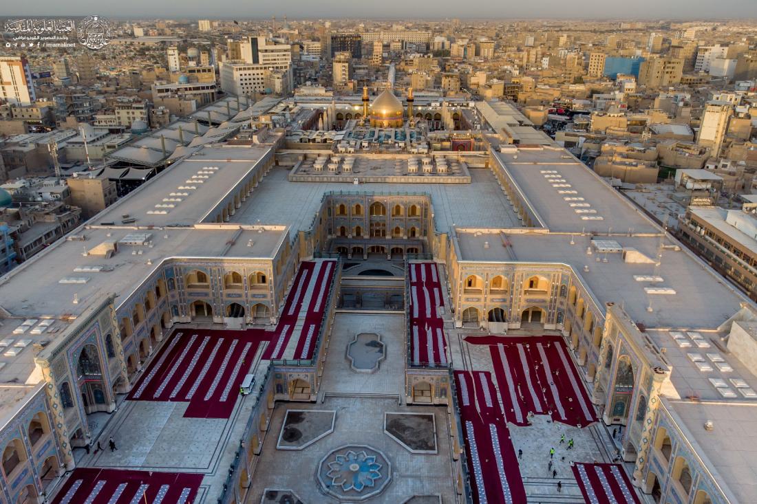 العتبة العلوية المقدسة تحتضن مأدبة إفطار كبرى للصائمين في صحن السيدة فاطمة الزهراء (عليها السلام ) والأروقة المؤدية إليه  في ليلة إستشهاد المولى أمير المؤمنين علي (عليه السلام) | 