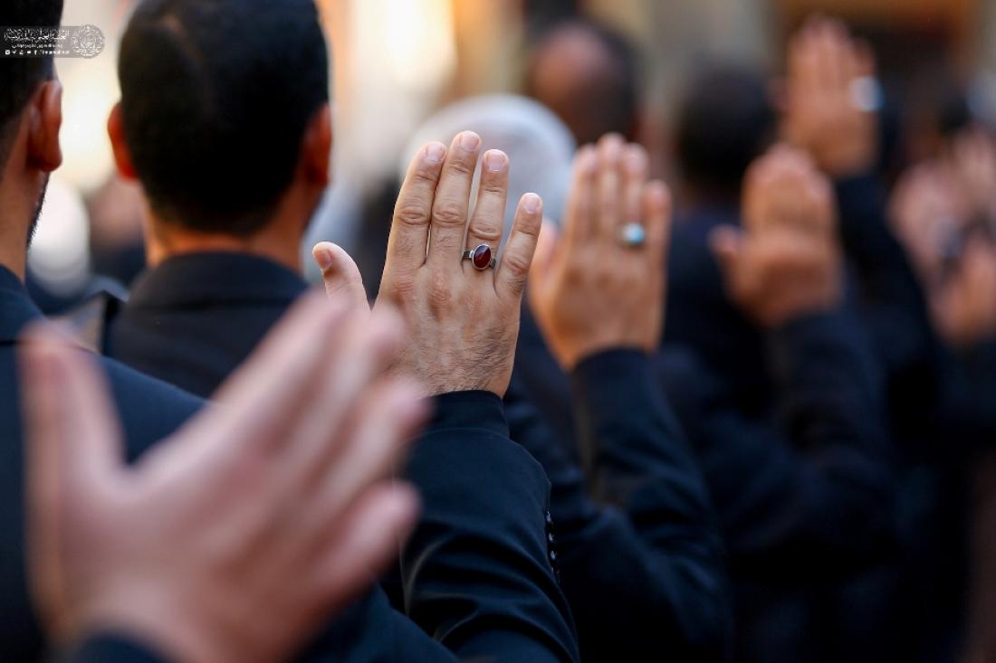 منسوبو العتبة العلوية المقدسة يحيون ذكرى شهادة الإمام الحسن السبط (ع) في الصحن الحيدري الشريف | 