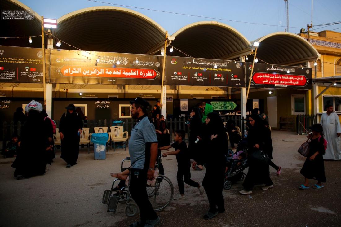 منتسبو العتبة العلوية المقدسة يتشرفون بتقديم الخدمات للزائرين في استراحة المرتضى (ع) على طريق يا حسين | 