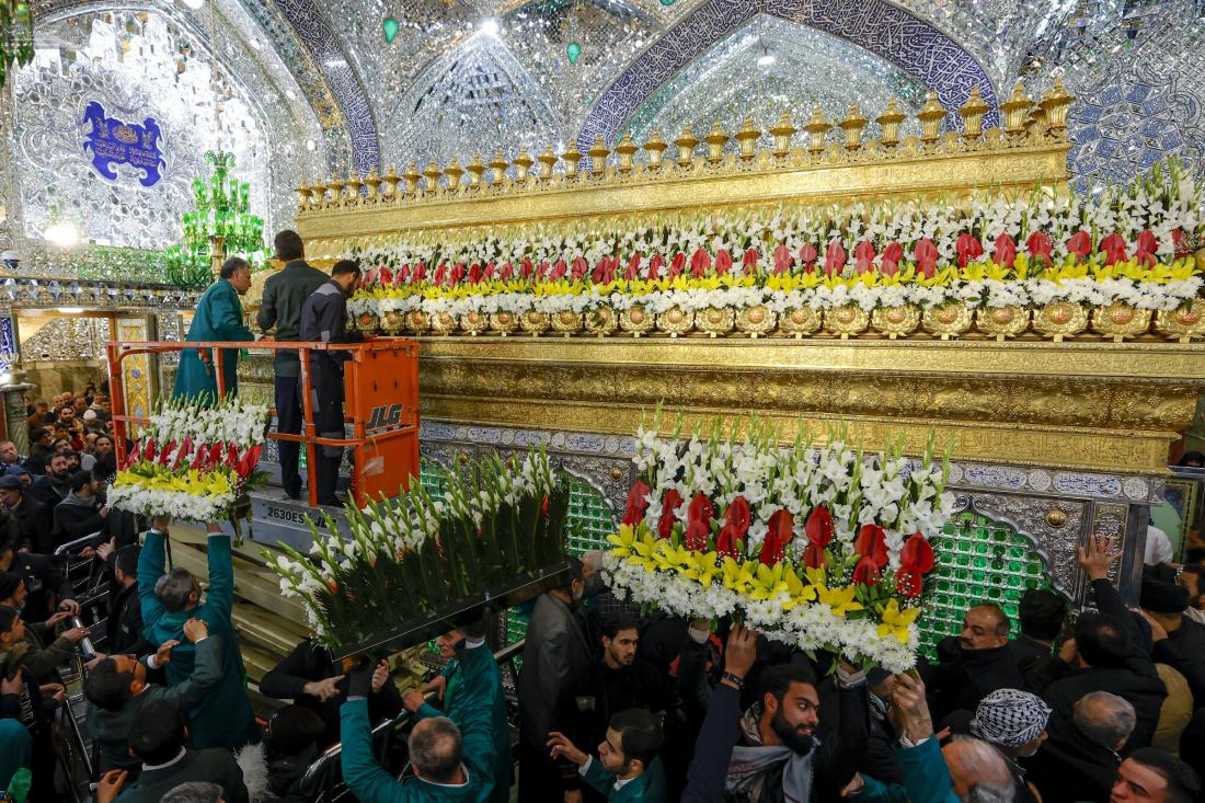 مظاهر الزينة والفرح تُزيِّن أرجاء الصحن العلوي المُطهّر بمناسبة المبعث النبوي الشريف | 