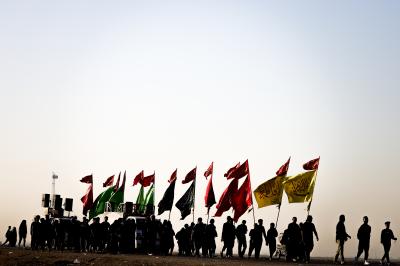رحلة العاشقين إلى كربلاء الحسين (عليه السلام)