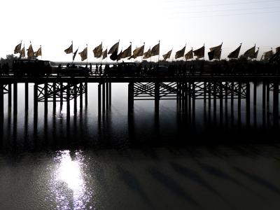 رحلة العاشقين إلى كربلاء الحسين (عليه السلام)