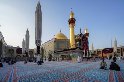 مرقد الامام علي 