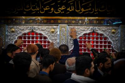 ضريح الامام علي 