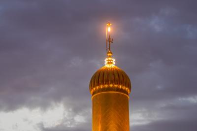 منارة مرقد الامام علي 