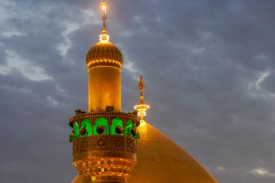 منارة مرقد الامام علي 