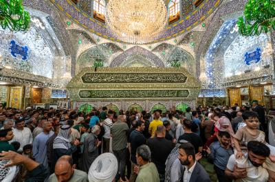 ضريح الامام علي 