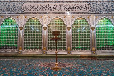 ضريح الامام علي 