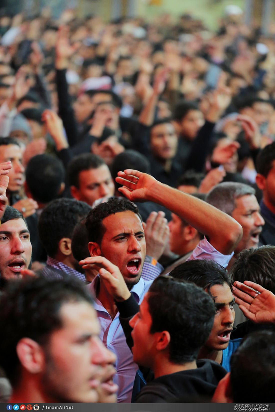 تقرير مصور : اليوم الثالث لمجالس الغزاء داخل الصحن الحيدري الشريف بذكرى شهادة الزهراء سلام الله عليها  | 