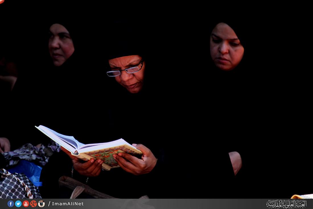 تقرير مصور : المؤمنون يحيون ذكرى استشهاد الامام موسى بن جعفر الكاظم سلام الله عليه في مرقده المطهر  | 