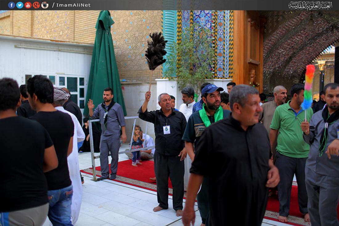 تقرير مصور : عمل كوادر ومنتسبو العتبة الكاظمية لخدمة زوار الامام موسى بن جعفر سلام الله عليه في ذكرى استشهاده | 