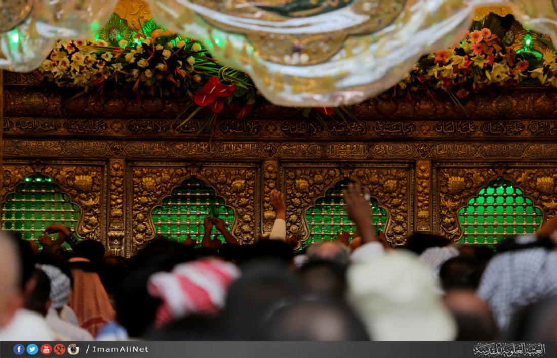 تقرير مصور : المؤمنون يحتفلون في ذكرى ولادة الامام المهدي عجل الله تعالى فرجه قي كربلاء المقدسه  | 