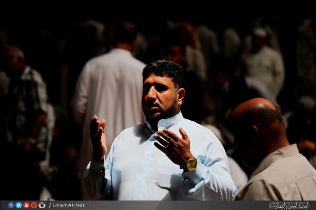 تقرير مصور : المؤمنون يحتفلون في ذكرى ولادة الامام المهدي عجل الله تعالى فرجه قي كربلاء المقدسه  | 