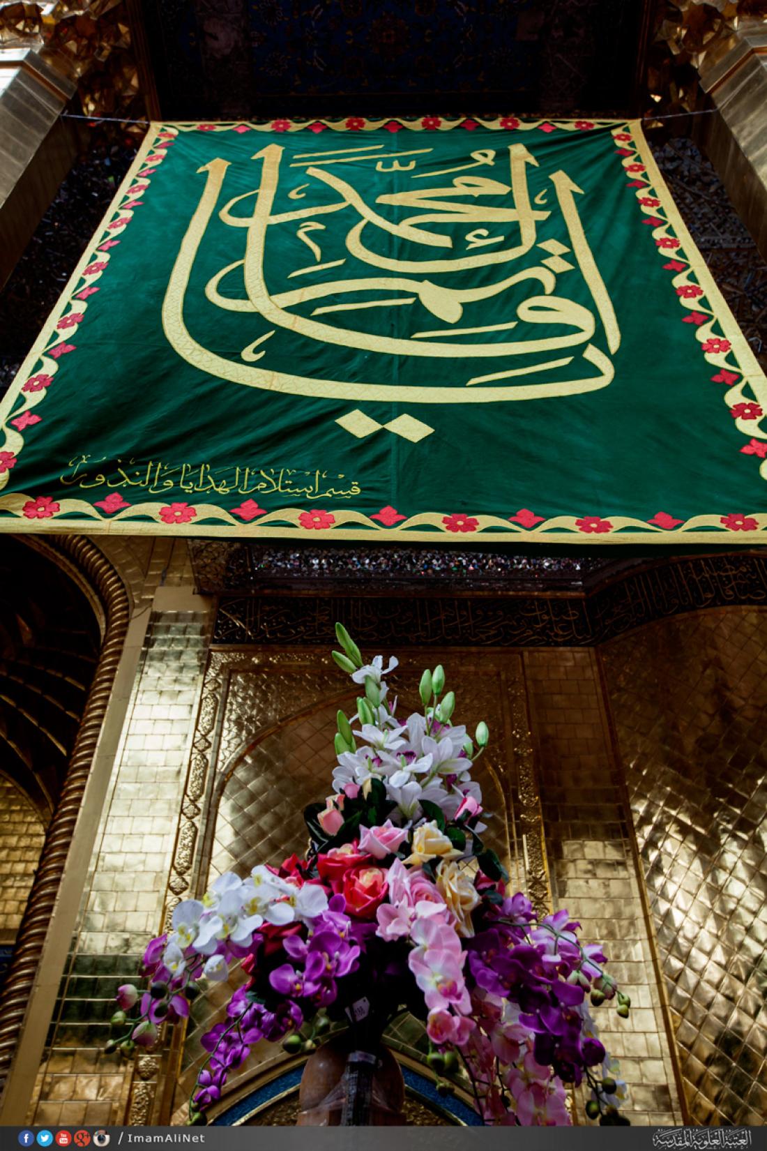 تقرير مصور : المؤمنون يحتفلون في ذكرى ولادة الامام المهدي عجل الله تعالى فرجه قي كربلاء المقدسه  | 