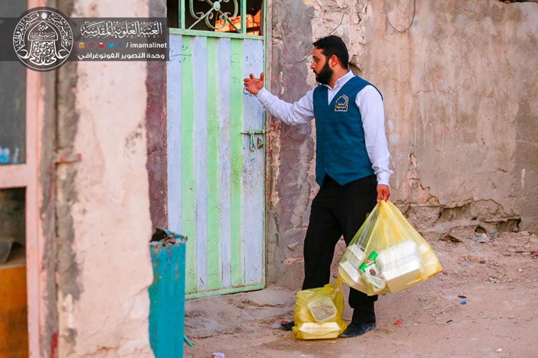 تقرير مصور : حملة افطار اكثر من 500 صائم يقوم بها مضيف العتبة العلوية المقدسة  | 