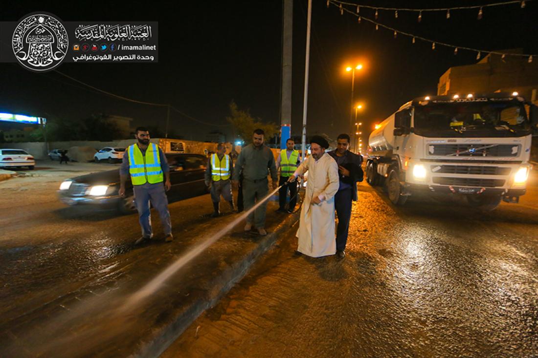 تقرير مصور : الامانة العامة للعتبة العلوية المقدسة تقوم بحملة كبيرة لتنضيف الشوارع في المدينة القديمة  | 