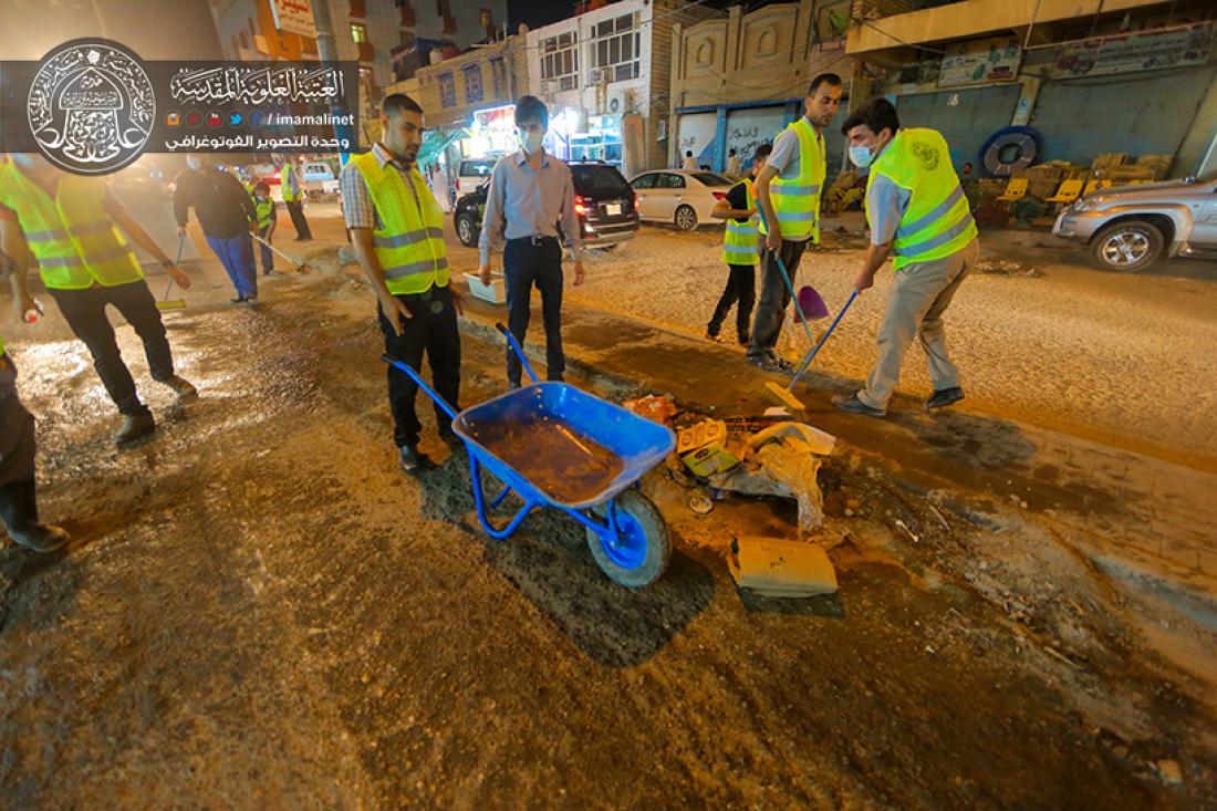 تقرير مصور : الامانة العامة للعتبة العلوية المقدسة تقوم بحملة كبيرة لتنضيف الشوارع في المدينة القديمة  | 