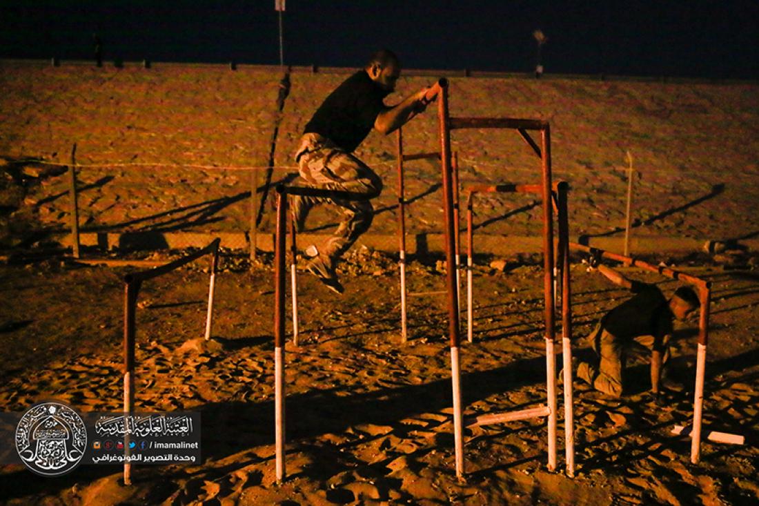 تقرير مصور : يوم من ايام رمضان المبارك مع ابطال الحشد الشعبي فرقة الامام علي {ع} القتالية لواء المصطفى {ص} | 