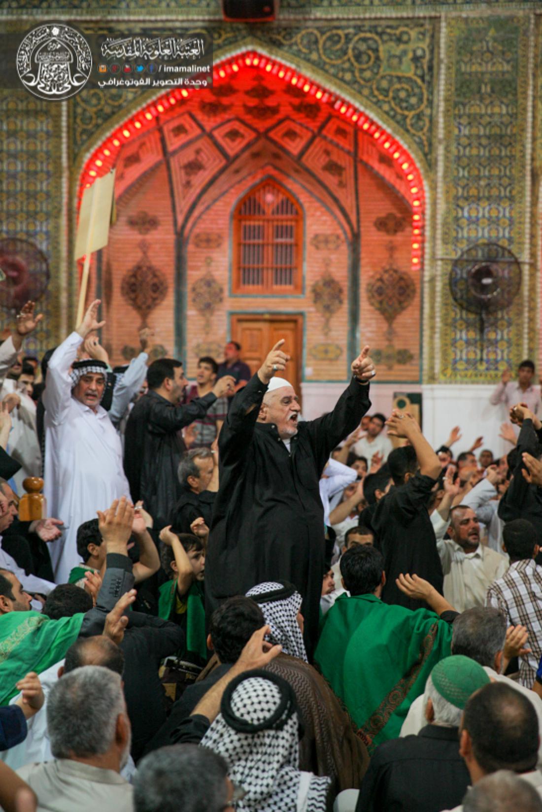 تقرير مصور : المواكب الحسينية تقيم المجالس  بذكرى شهادة الامام علي سلام الله علية في المرقد المطهر  | 