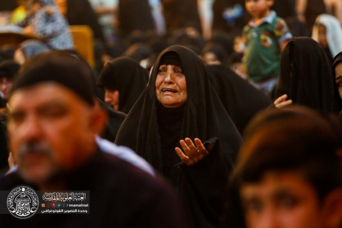 تقرير مصور : ويستمر العزاء في المرقد المقدس الشريف بذكرى شهادة المولى امير المؤمنين سلام الله عليه  | 
