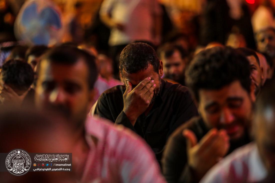 تقرير مصور : ويستمر العزاء في المرقد المقدس الشريف بذكرى شهادة المولى امير المؤمنين سلام الله عليه  | 