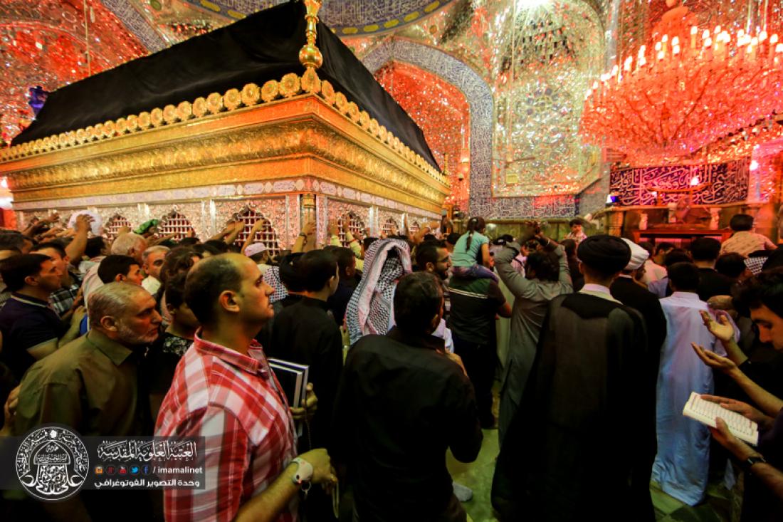 تقرير مصور : موكب اهالي كربلاء المقدسة يقيمون العزاء بذكرى شهادة الامام امير المؤمنين سلام الله عليه في العتبة العلوية المطهرة  | 