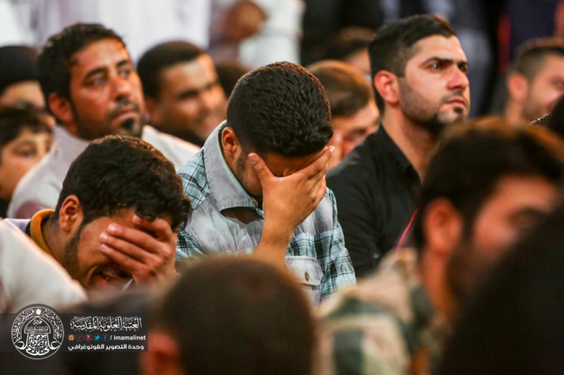 تقرير مصور : موكب اهالي كربلاء المقدسة يقيمون العزاء بذكرى شهادة الامام امير المؤمنين سلام الله عليه في العتبة العلوية المطهرة  | 