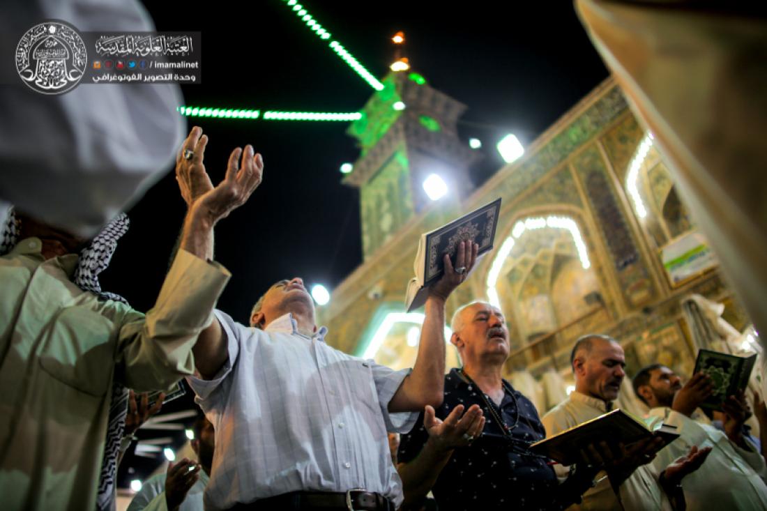 تقرير مصور : اعمال الليلة الثالثة من ليالي القدر المباركة في الصحن العلوي المطهر  | 