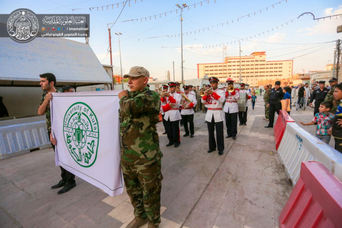 تقرير مصور : استعراض تخرج الدوره العسكرية لطلاب جامعة الكوفة قرب الحرم العلوي المشرف  | 