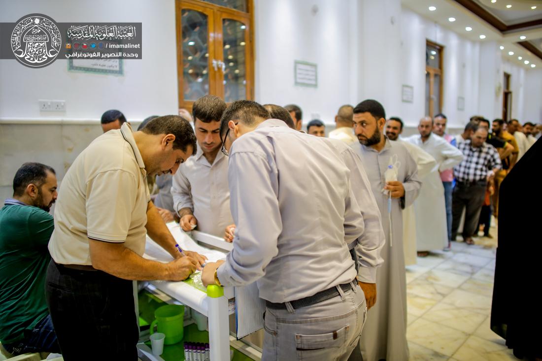تقرير مصور : حملة التبرع بالدم لجرحى الحشد الشعبي في مستوصف العتبة العلوية المقدسة  | 