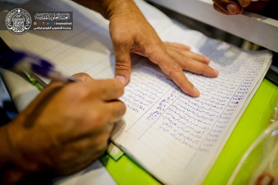 تقرير مصور : حملة التبرع بالدم لجرحى الحشد الشعبي في مستوصف العتبة العلوية المقدسة  | 