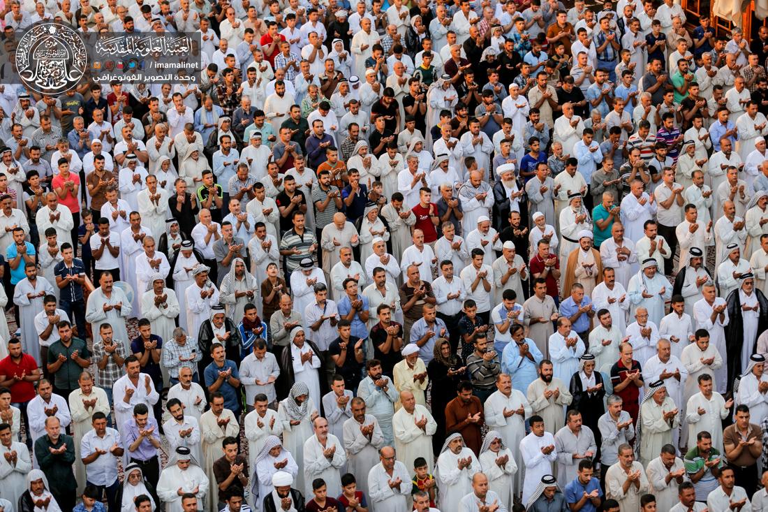 تقرير مصور : الامين العام للعتبة العلوية السيد نزار حبل المتين يقيم صلاة عيد الفطر المبارك  في العتبة العلوية المقدسة  | 