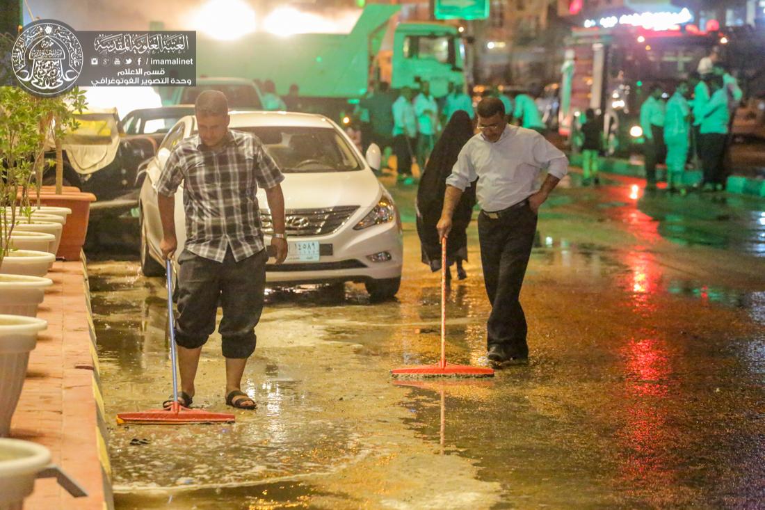 تقرير مصور : الامانة العامة للعتبة العلوية المقدسة تقوم بحملة تنظيف شارع السور في المدينة القديمة  | 
