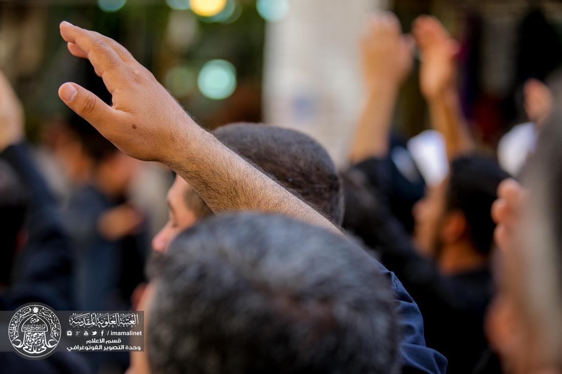 تقرير مصور : موكب العتبة العلوية المقدسة يجدد العزاء بذكرى اربعين المولى امير المؤمنين سلام الله علية  | 