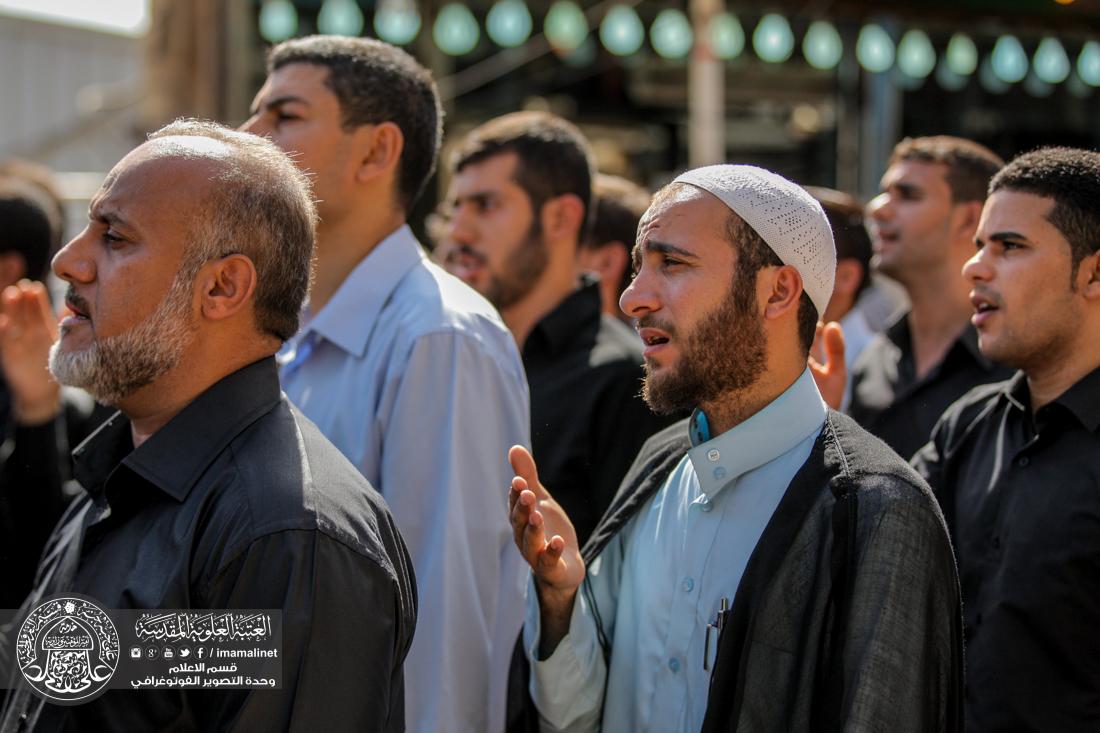 تقرير مصور : موكب العتبة العلوية المقدسة يجدد العزاء بذكرى اربعين المولى امير المؤمنين سلام الله علية  | 