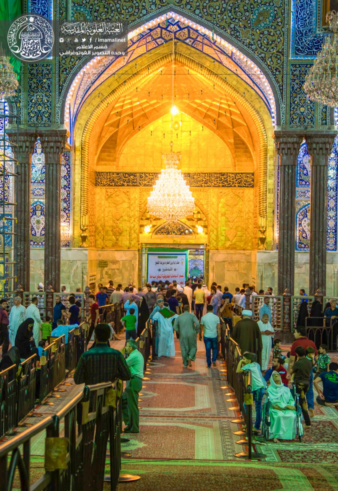 تقرير مصور : الاجواء الايمانية في ليلة الجمعة في العتبة الحسينية والعتبة العباسية في كربلاء المقدسة  | 