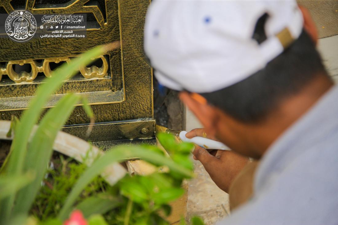 تقرير مصور : تنصيب القواطع الحديدية الجديدة من جهة شارع زين العابدين عليه السلام | 