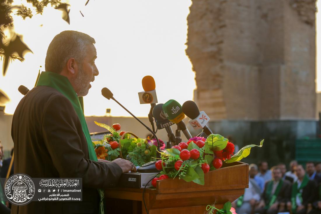 تقرير مصور : العتبة العلوية المقدسة تقيم مراسيم رفع راية الامام علي  سلام الله عليه في جامع خطوة الامام علي سلام الله عليه بمناسبة عيد الغدير الاغر  في البصره  | 